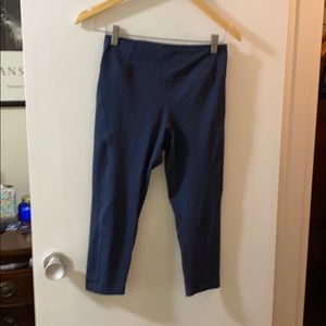 Girlfriend Collective Capri Leggings